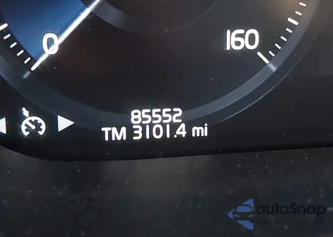 2019 Volvo Xc60 T5 R-Design from USA, damaged, VIN LYV102DM1KB202607